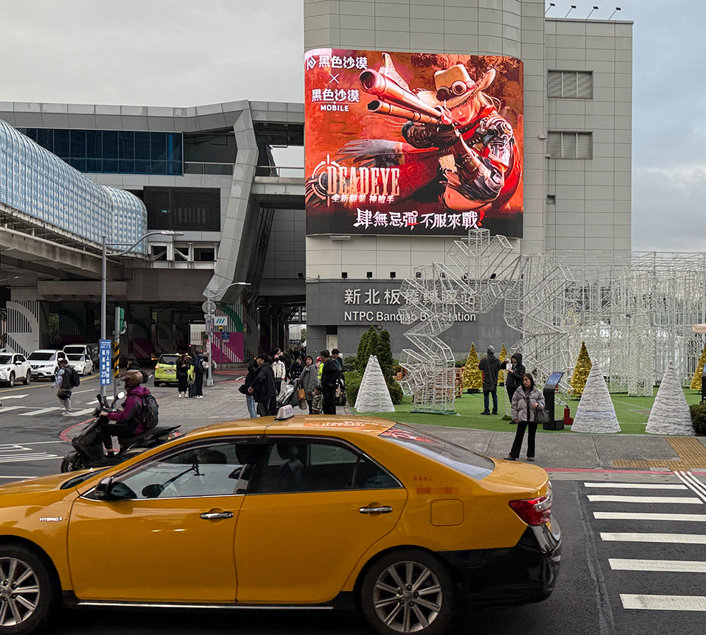交通樞紐_廣告車,LED行動車,行動燈箱車,活動燈箱車,行動車廣告,戶外看板媒體,行銷活動,藝術裝置物,大型LED廣告車、LED行動廣告車